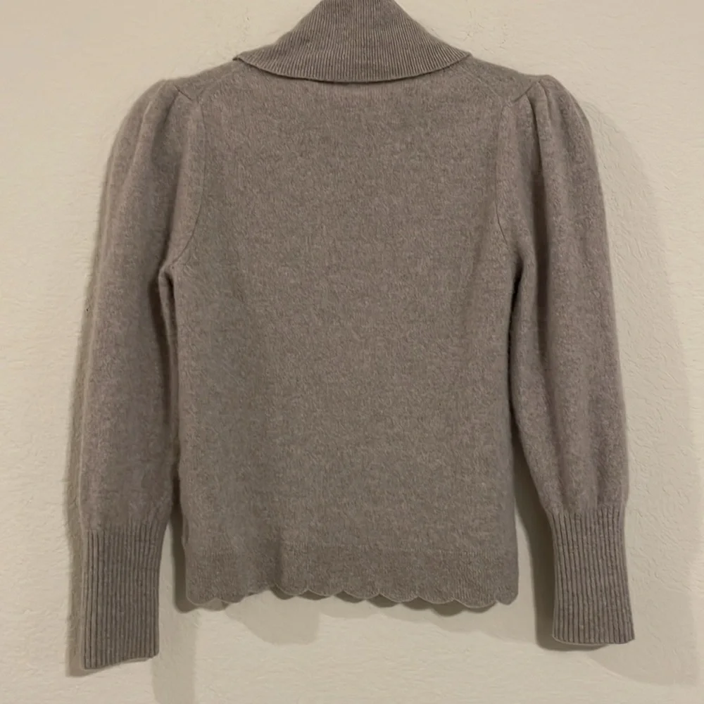 White + Warren Women's Cashmere Sweater Large Statement Sleeve Quiet Luxury